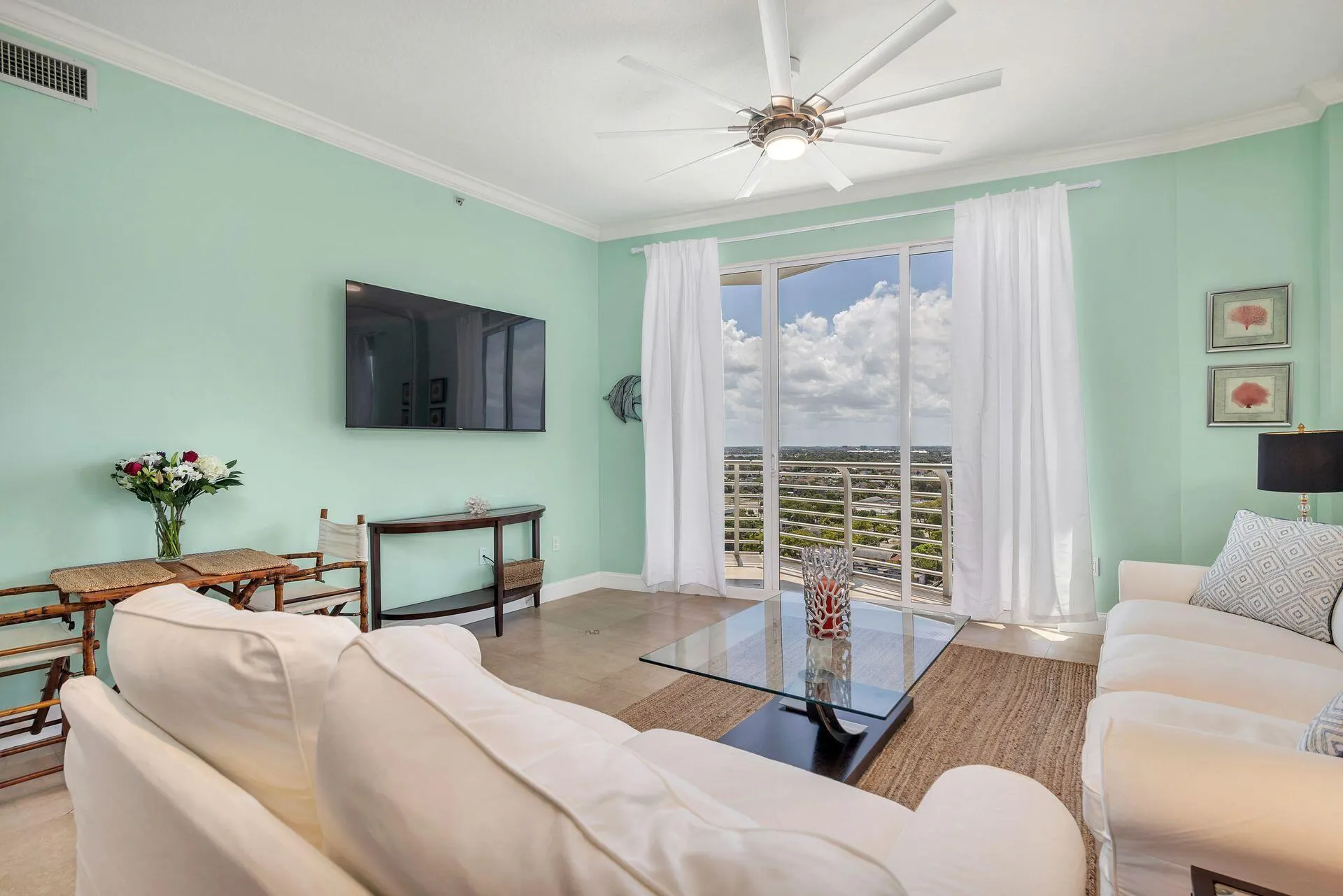 1551 N Flagler Drive, #Uph 10