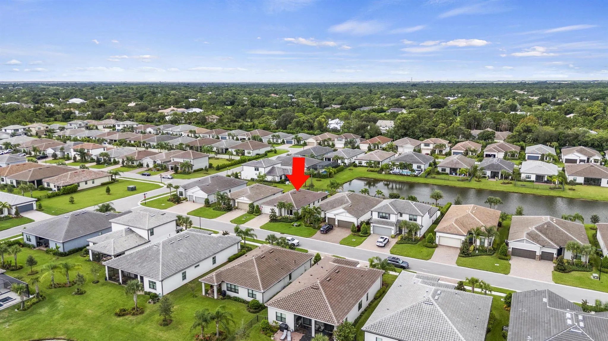 636 SE Boboli Way