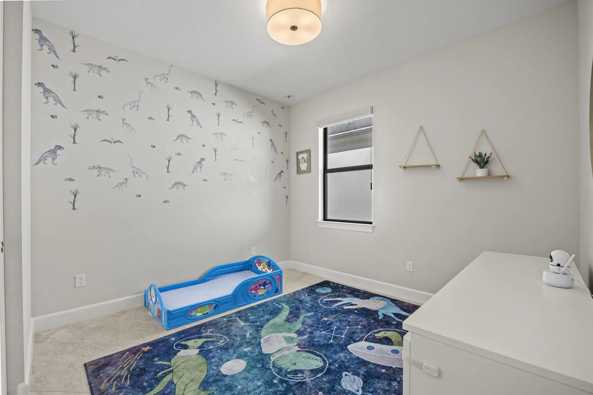 636 SE Boboli Way