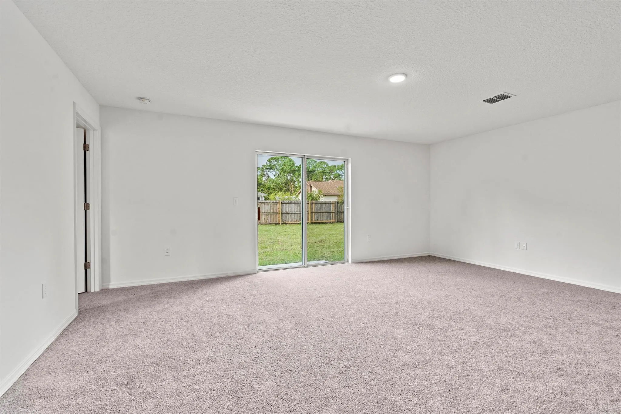 740 SW Avens Street