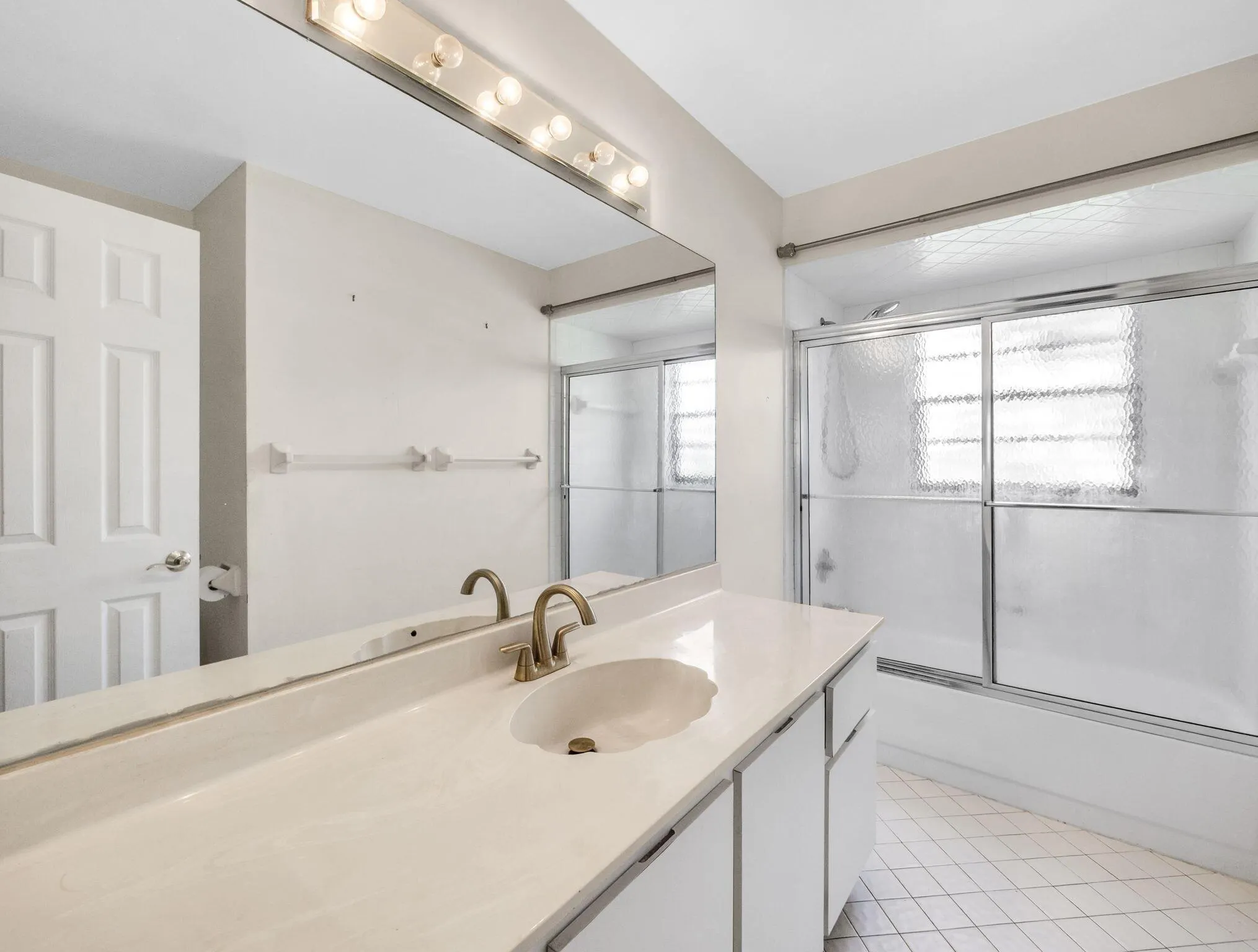 21317 Chinaberry Drive