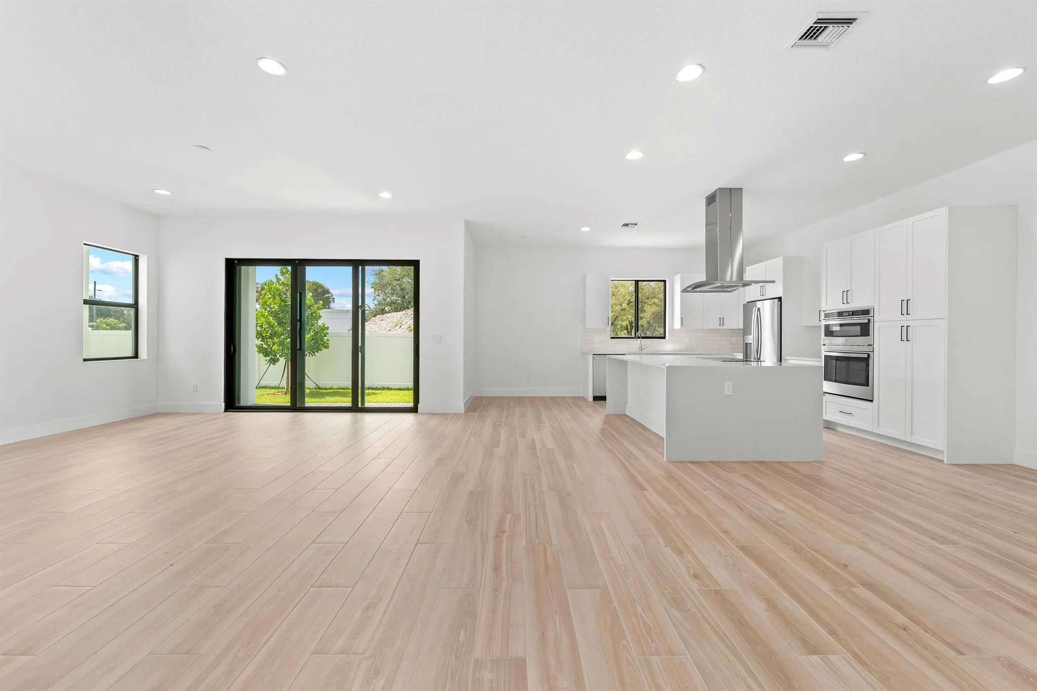 1450 SW 23rd Street