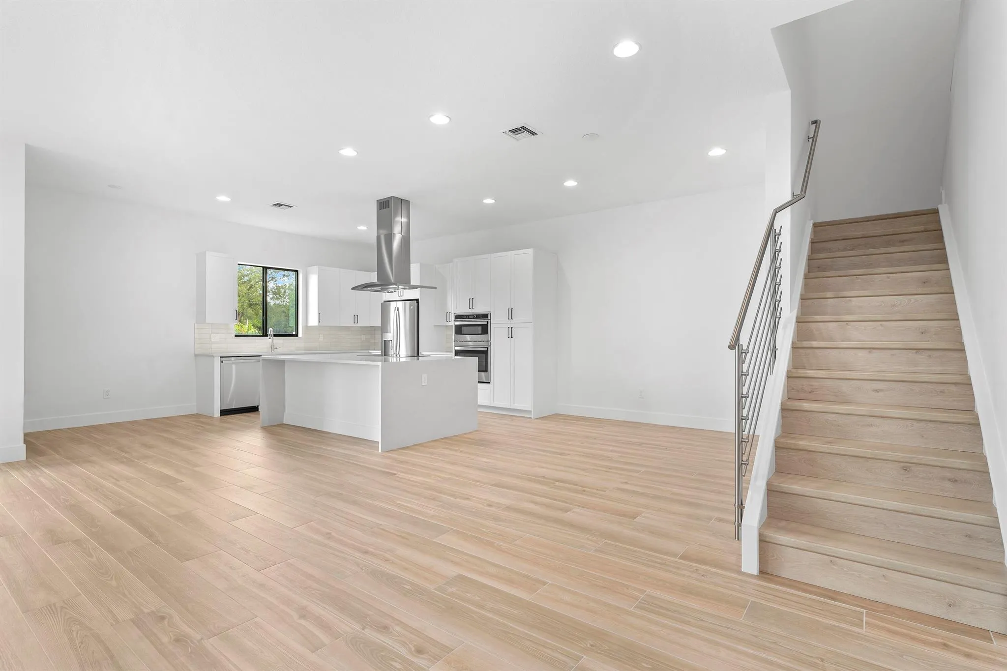 1450 SW 23rd Street