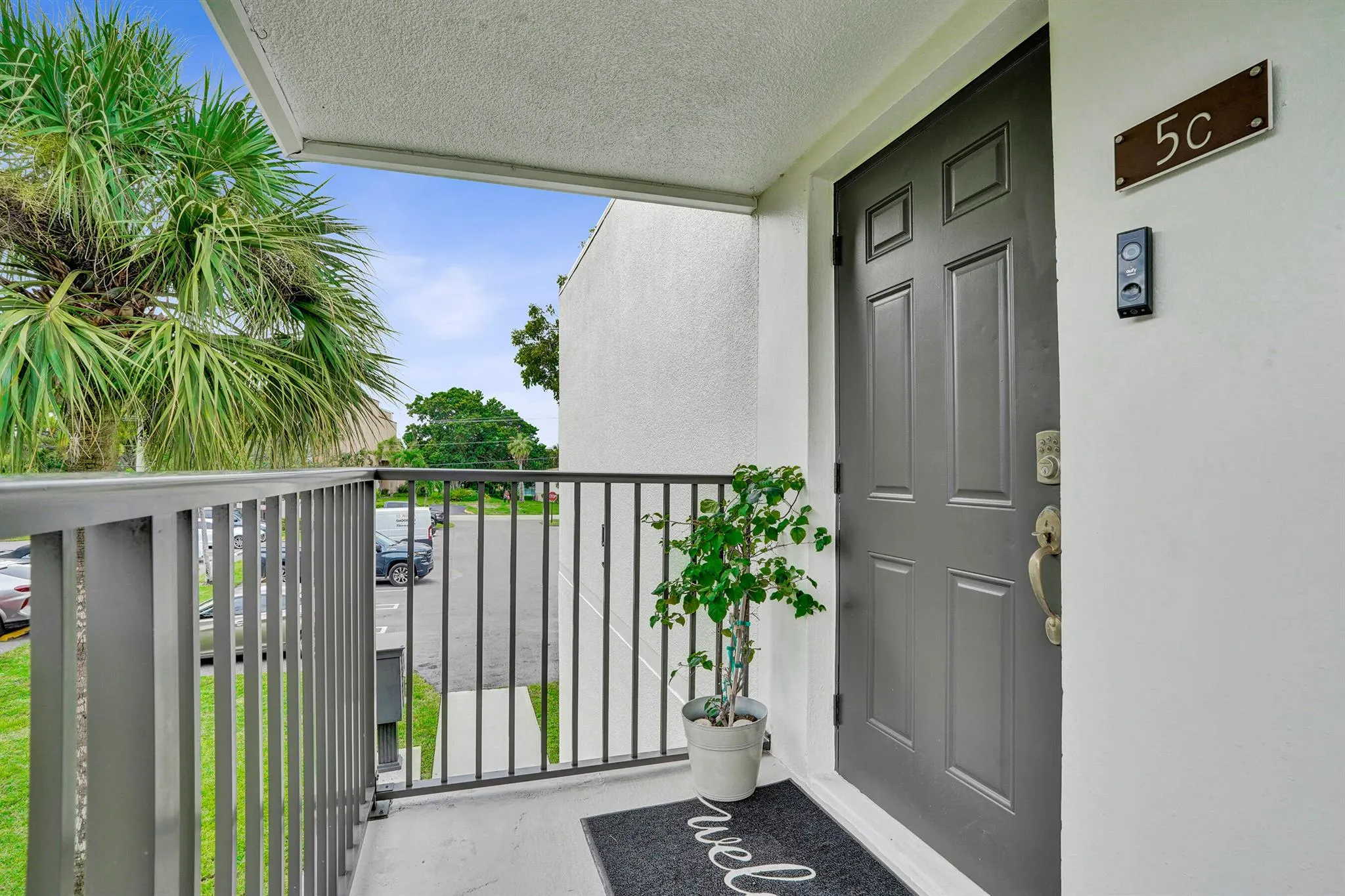 2395 Jaeger Drive, #5c