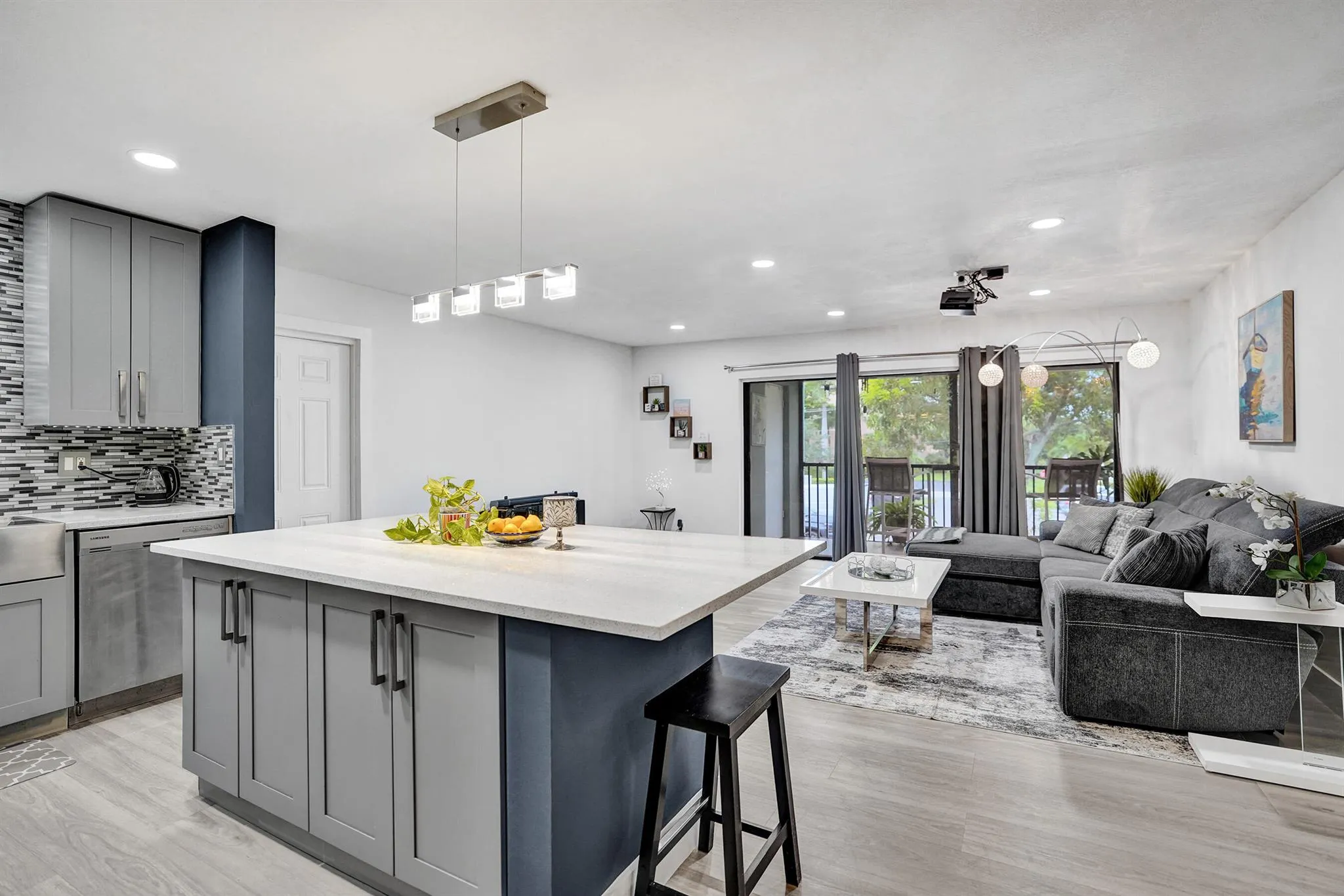 2395 Jaeger Drive, #5c