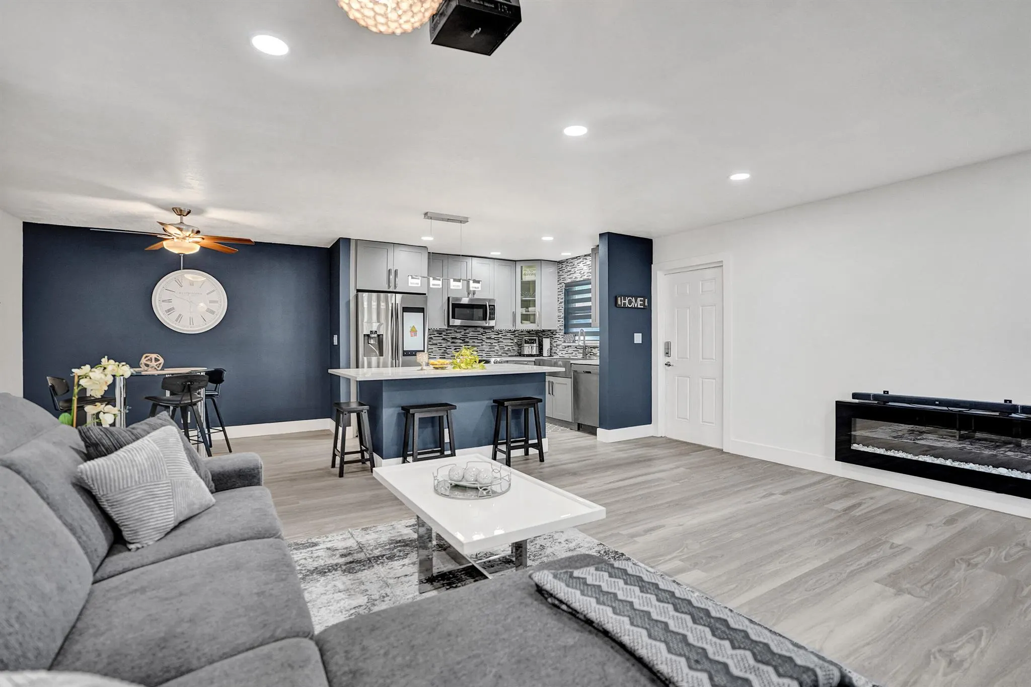 2395 Jaeger Drive, #5c