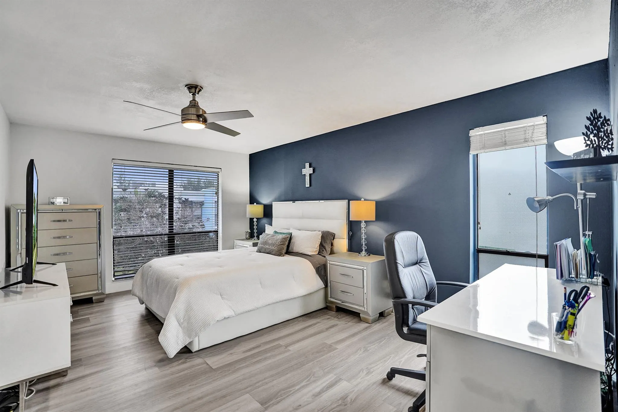 2395 Jaeger Drive, #5c