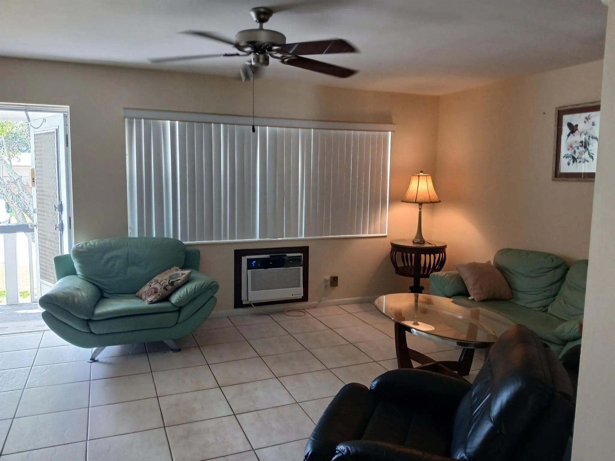 348 Windsor O
