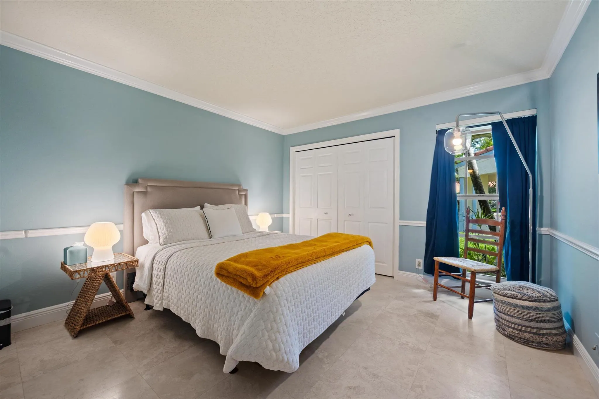 2244 Las Casitas Drive