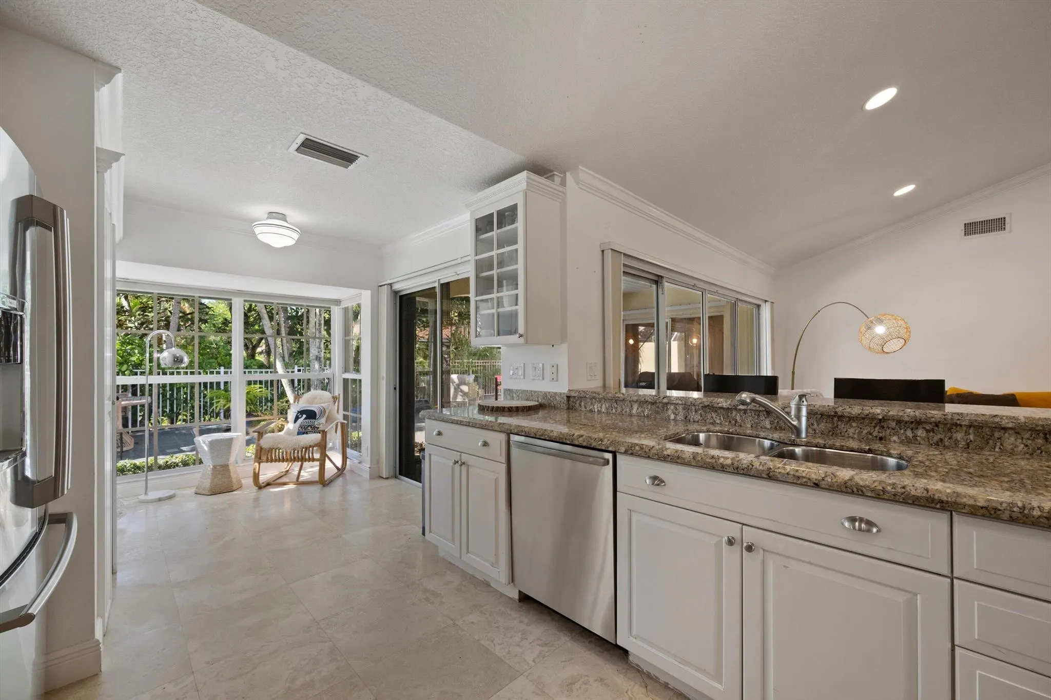 2244 Las Casitas Drive