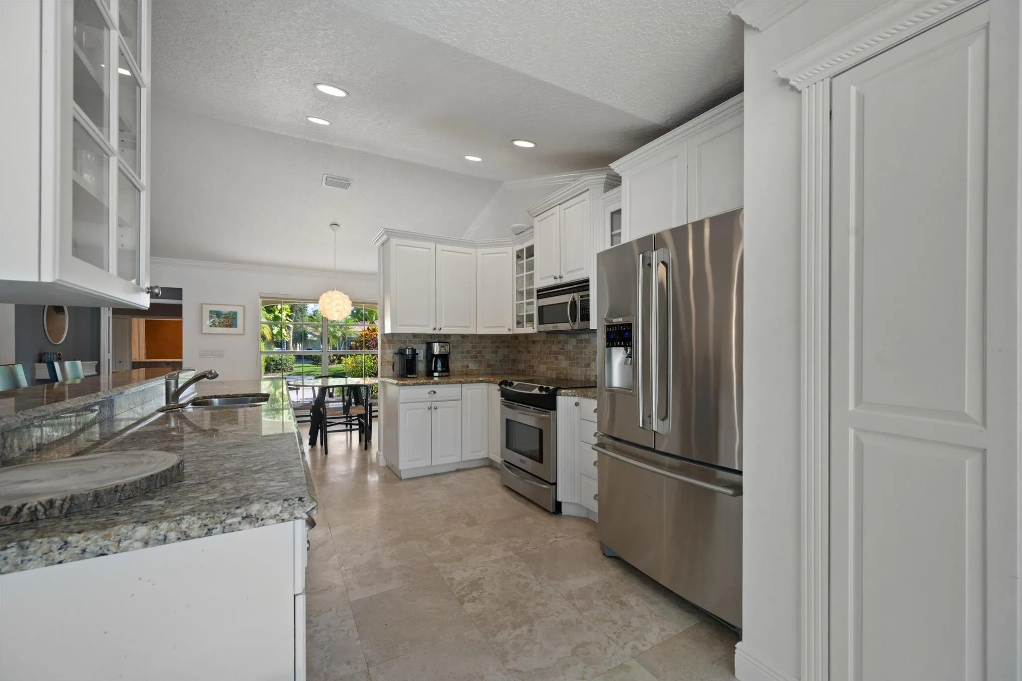 2244 Las Casitas Drive