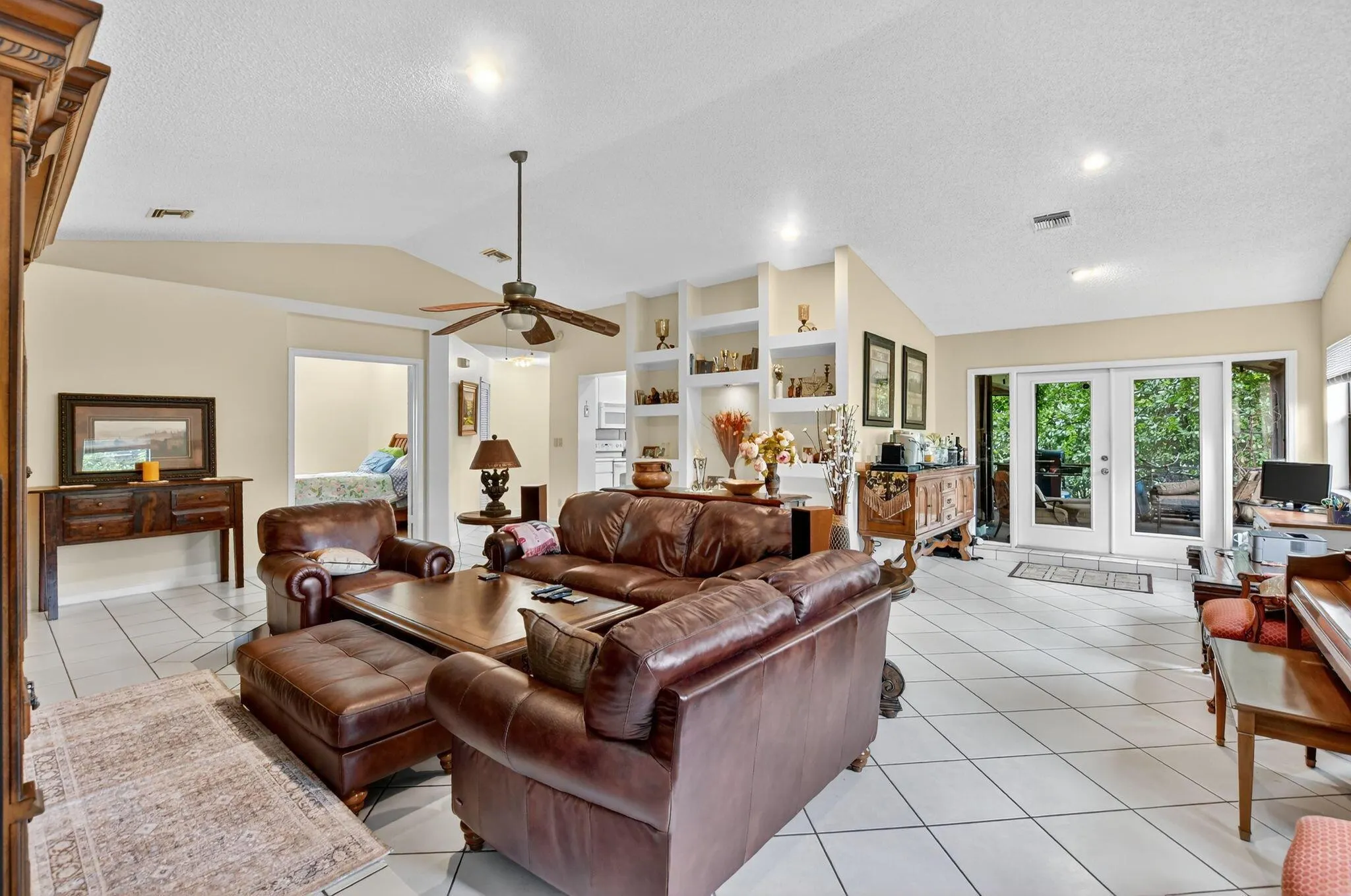 20803 Cabrillo Way