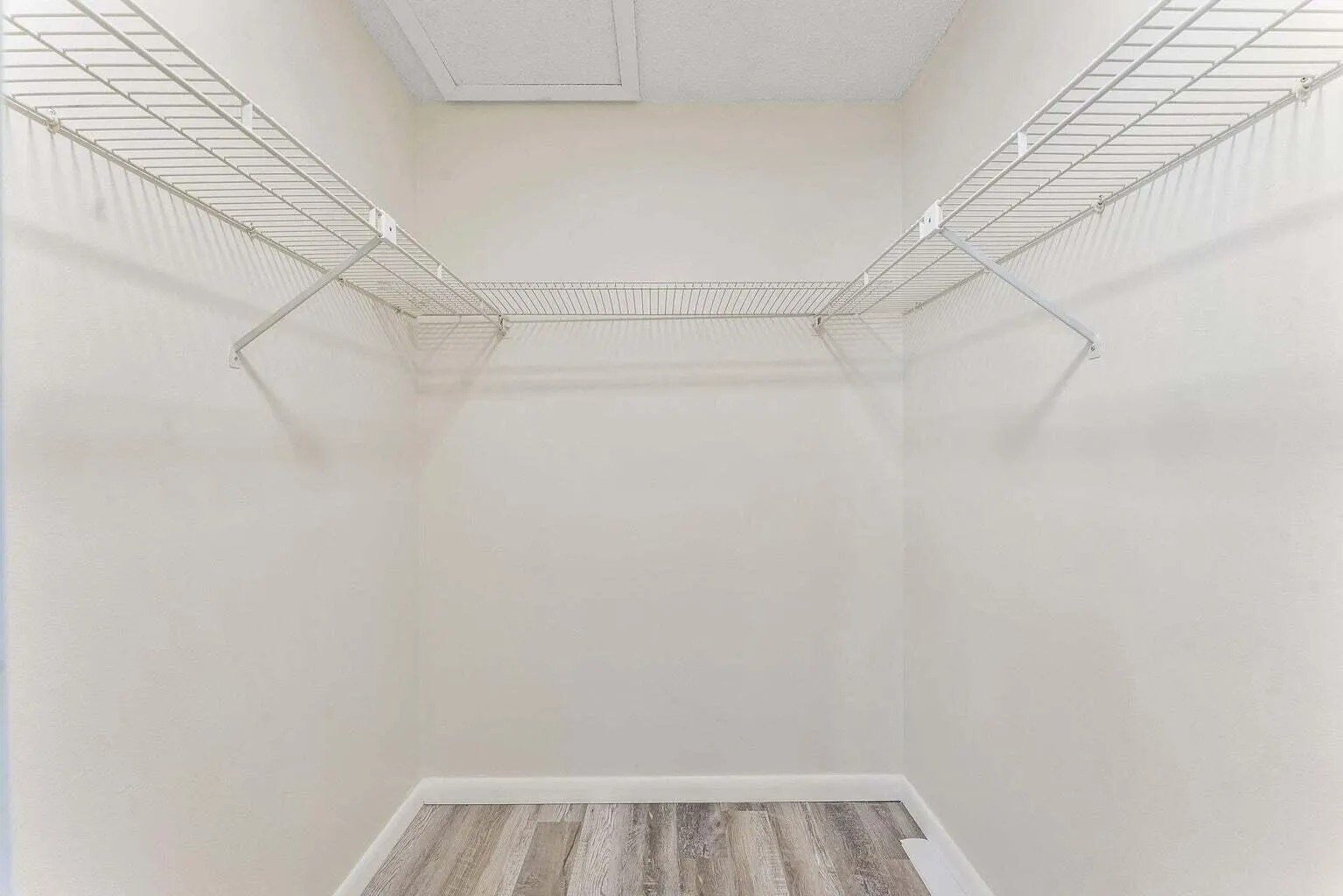 4787 Sable Pine Circle, #B2