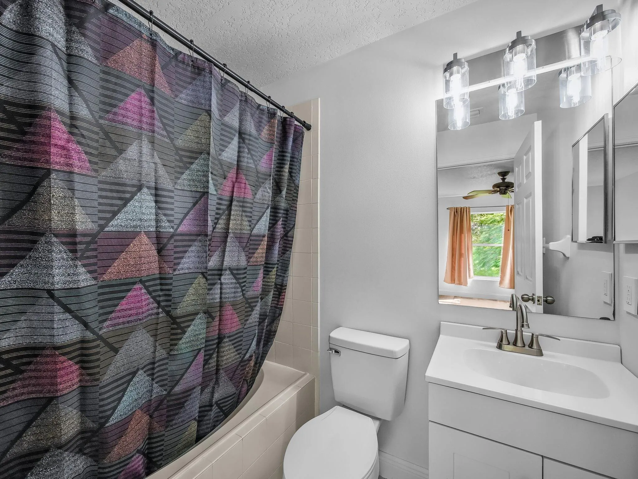 5323 NW Perez Court