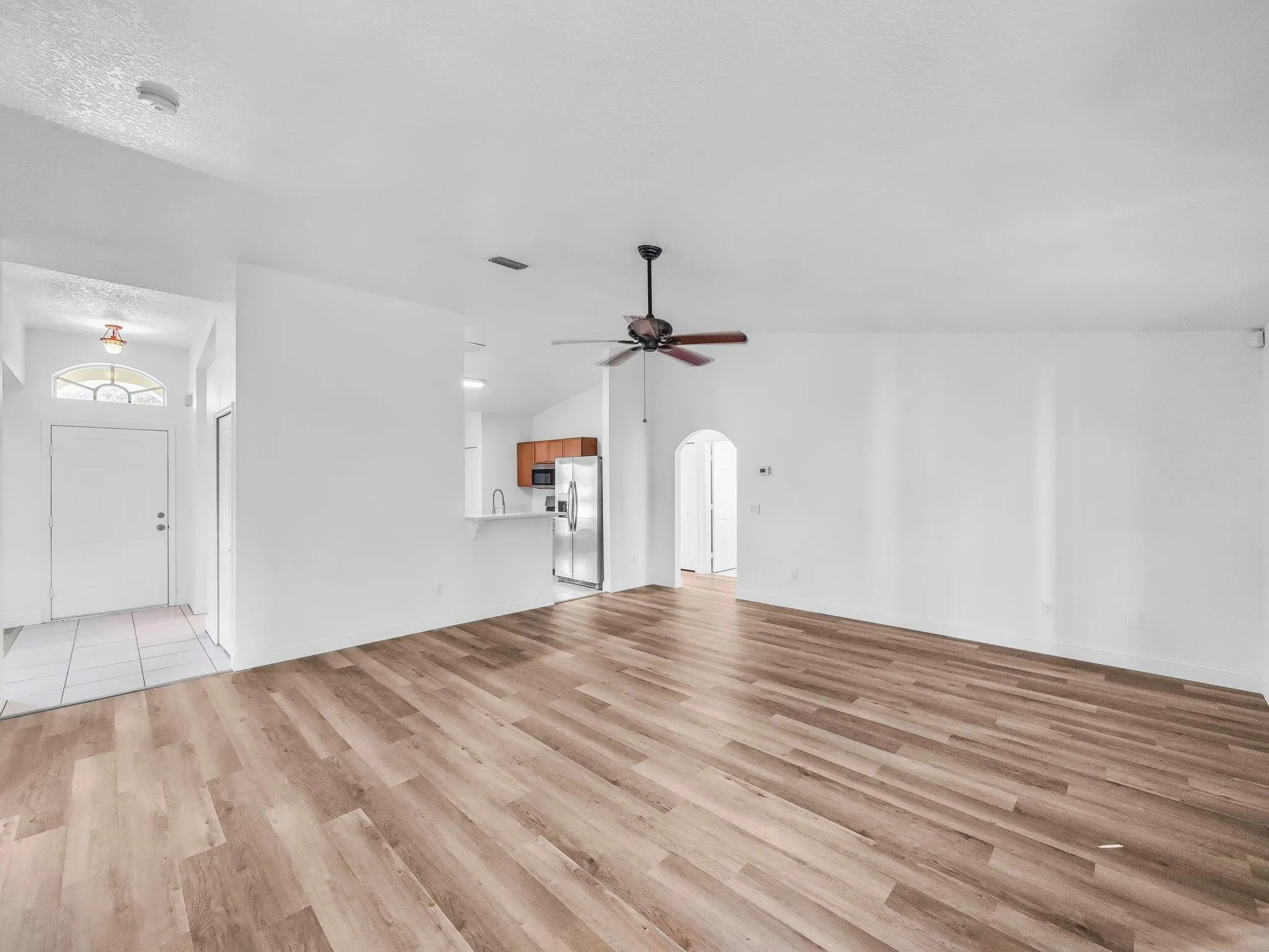 5323 NW Perez Court