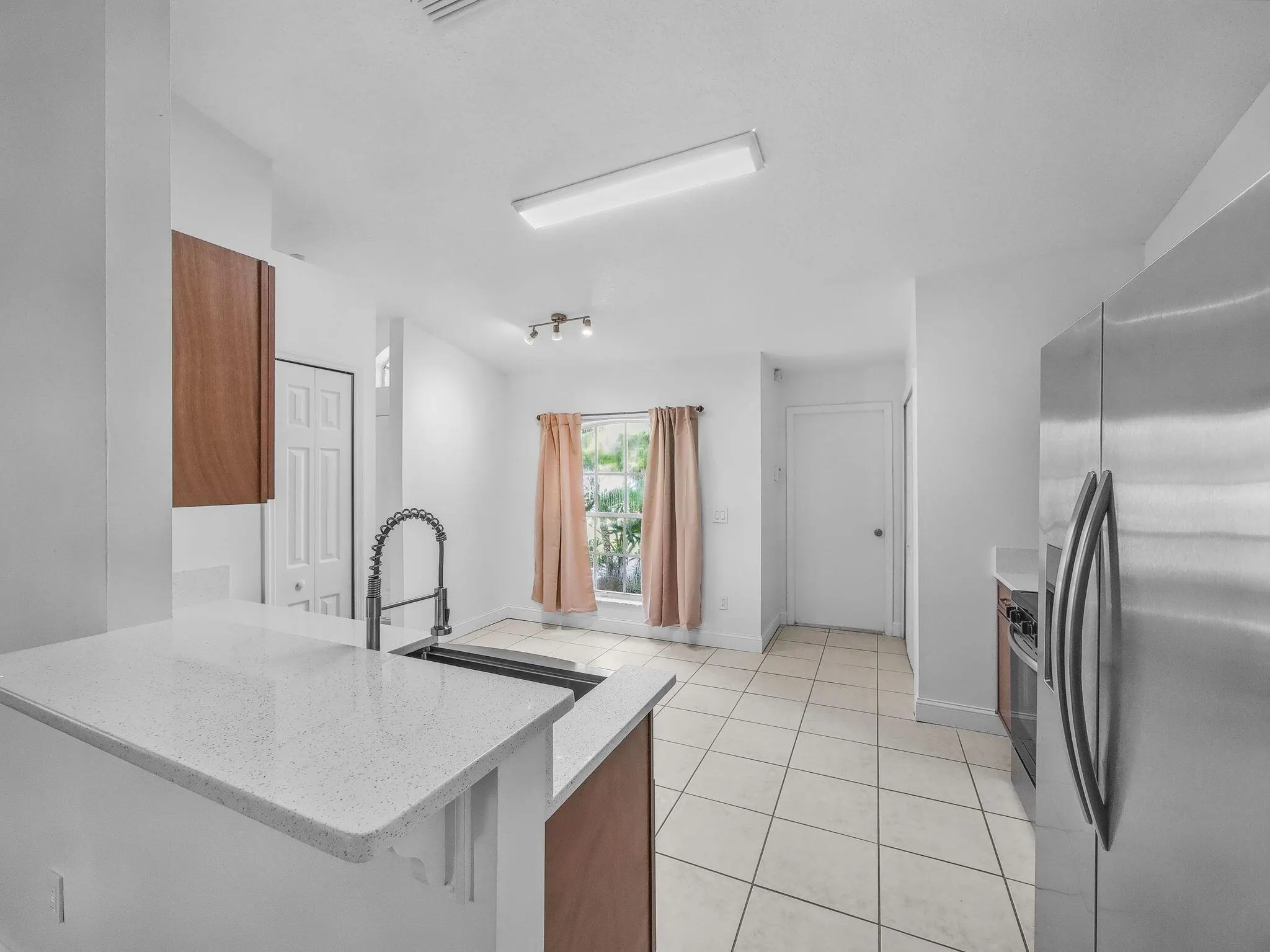 5323 NW Perez Court