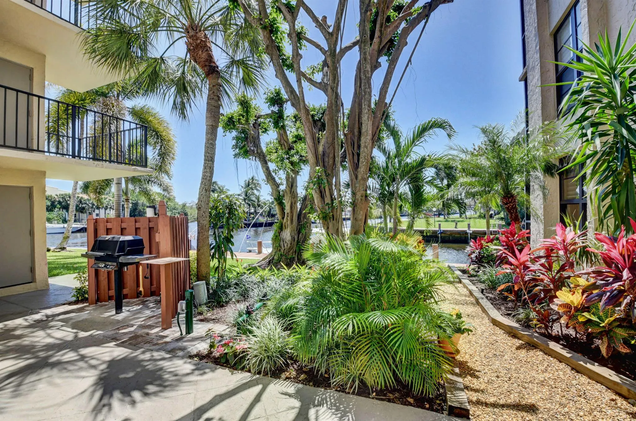 20 Royal Palm Way, #503