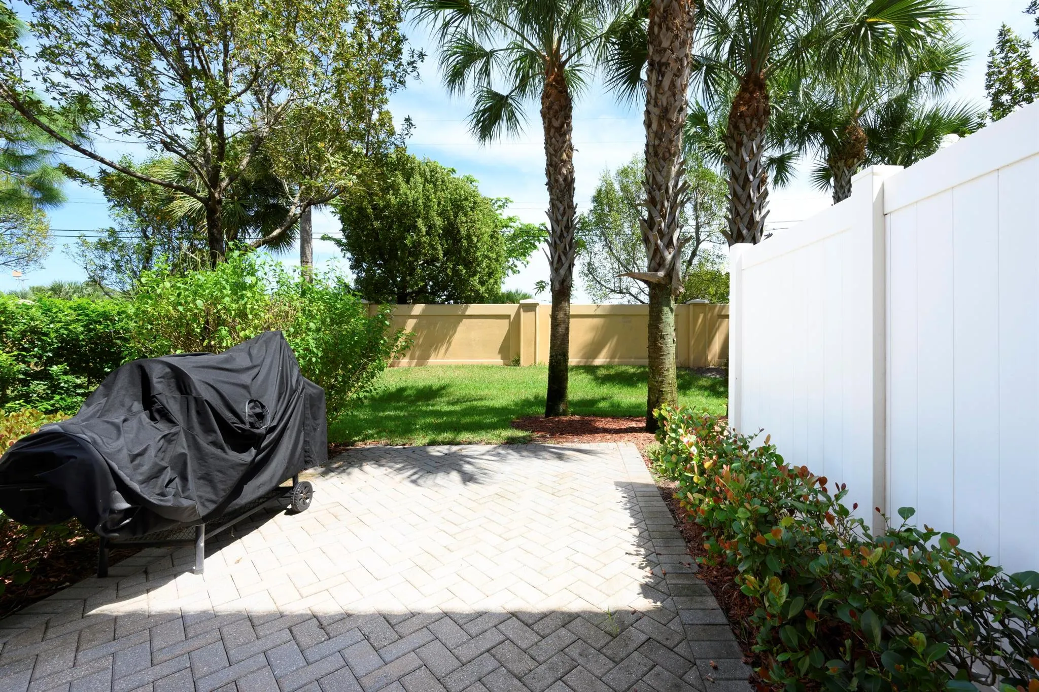 5817 Monterra Club Drive