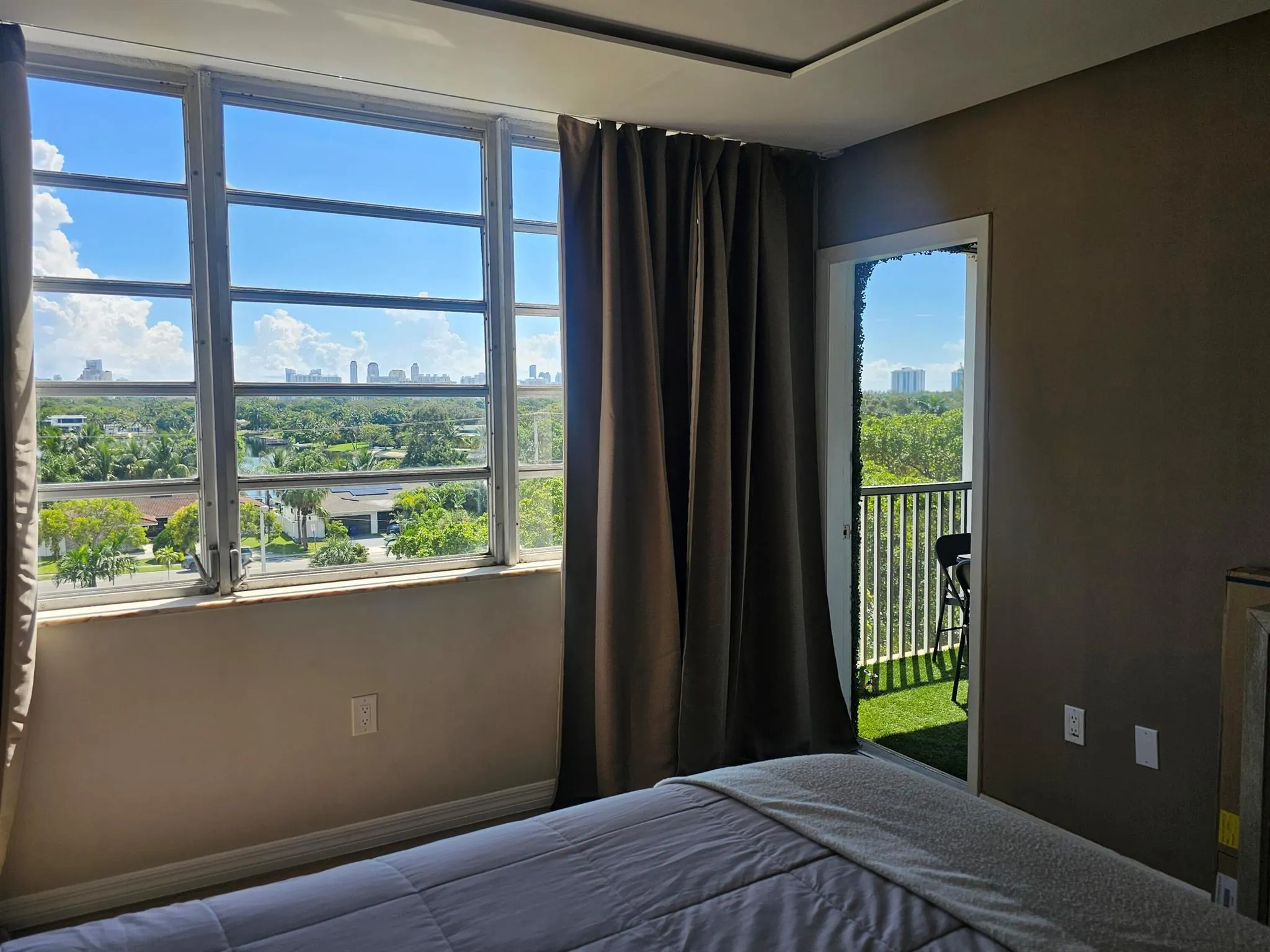 1780 NE 191st Street, #608-2