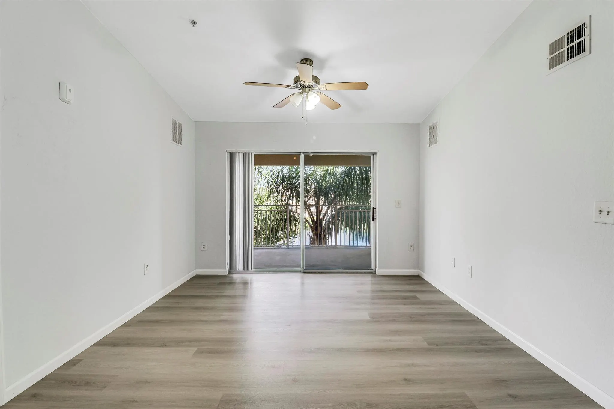 181 SW Palm Drive, #304