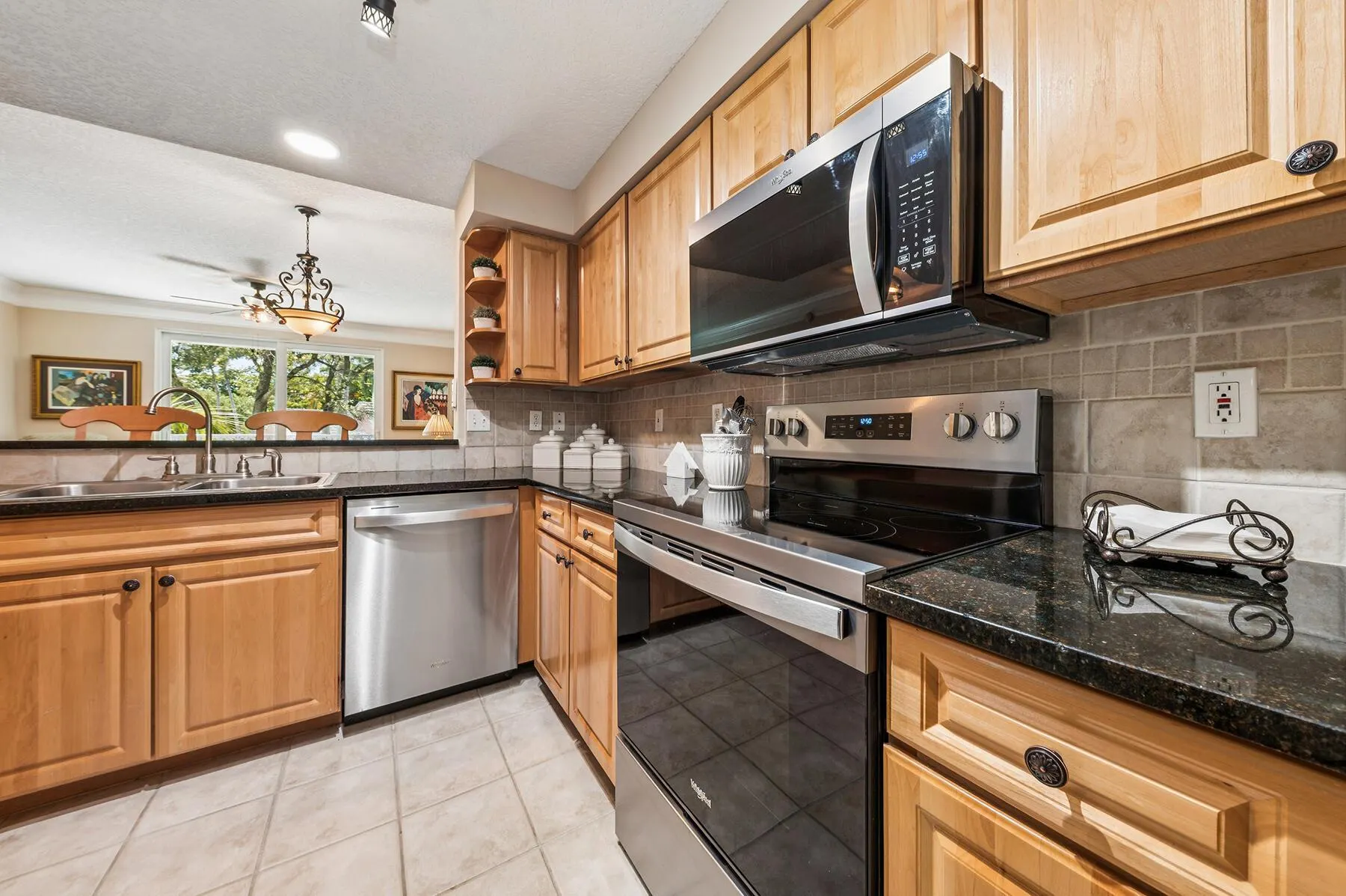 2020 Alta Meadows Lane, #504