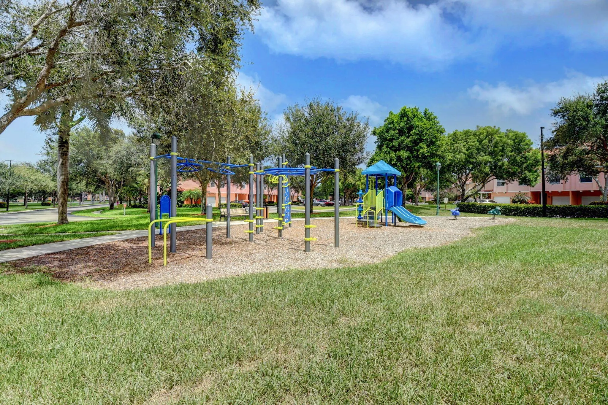 2020 Alta Meadows Lane, #504