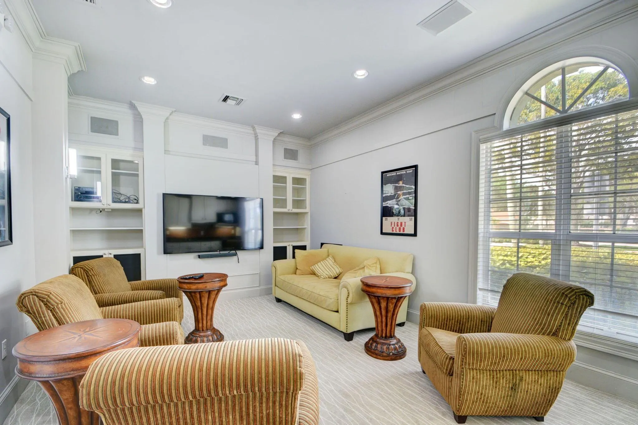 2020 Alta Meadows Lane, #504