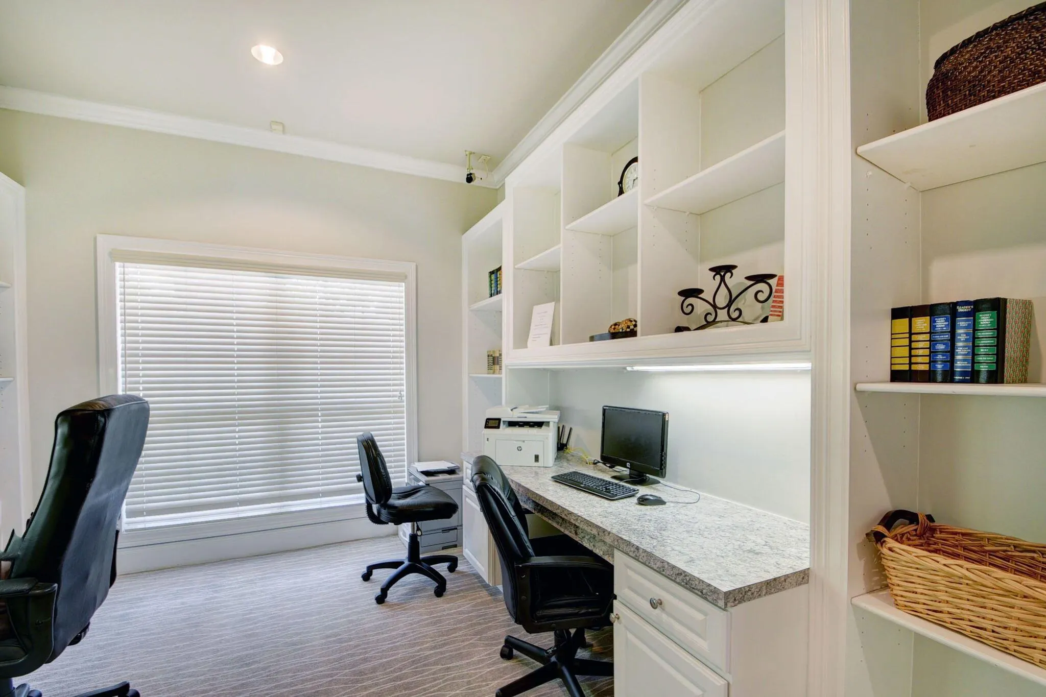 2020 Alta Meadows Lane, #504