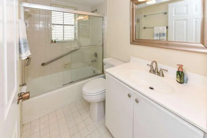 300 John F Kennedy Drive, #208