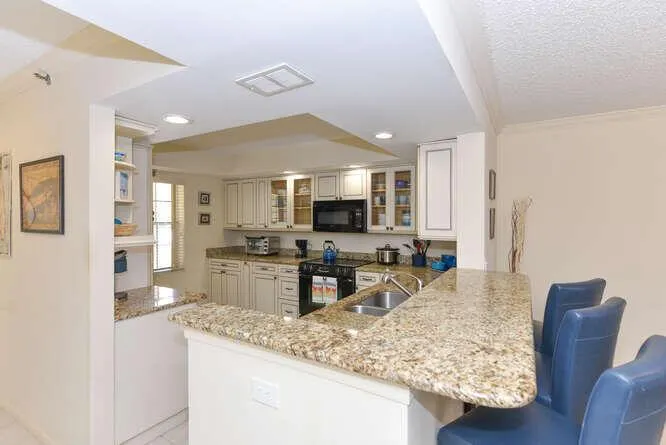 300 John F Kennedy Drive, #208