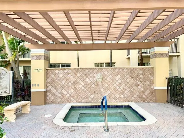 1801 N Flagler Drive, #233