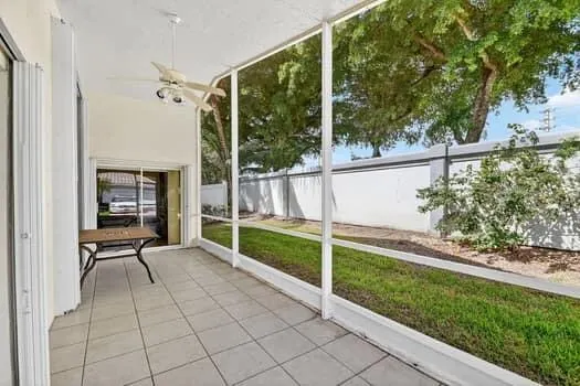 10299 Utopia Circle W