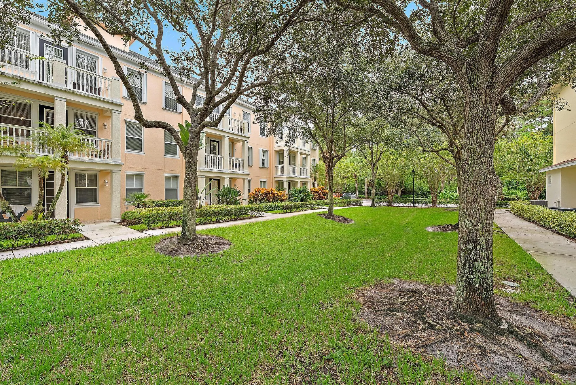 225 Murcia Drive, #210