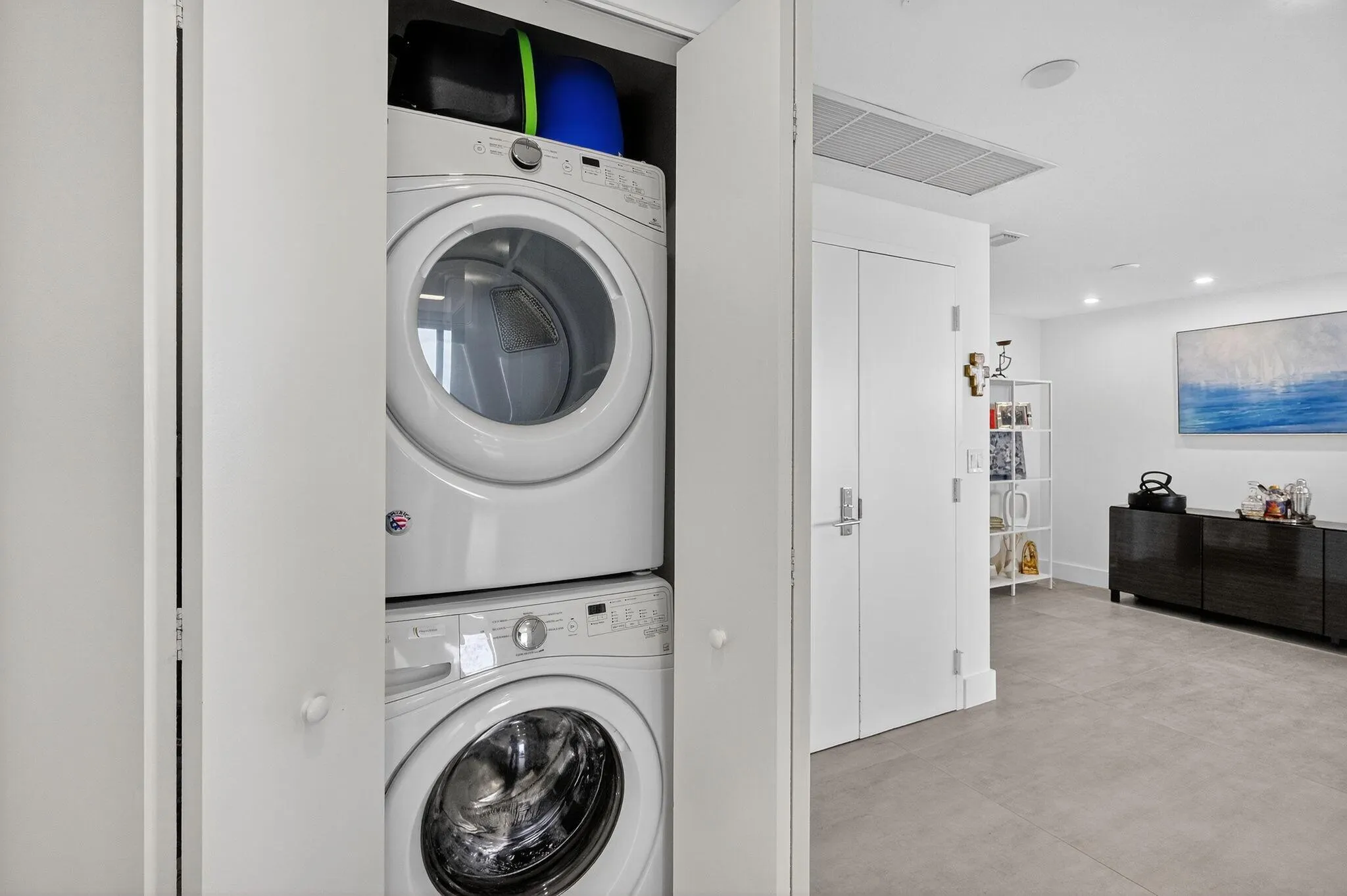 488 NE 18th Street NE, #4612