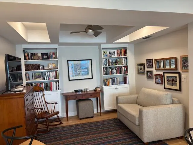 1000 Lowry Street, #7h