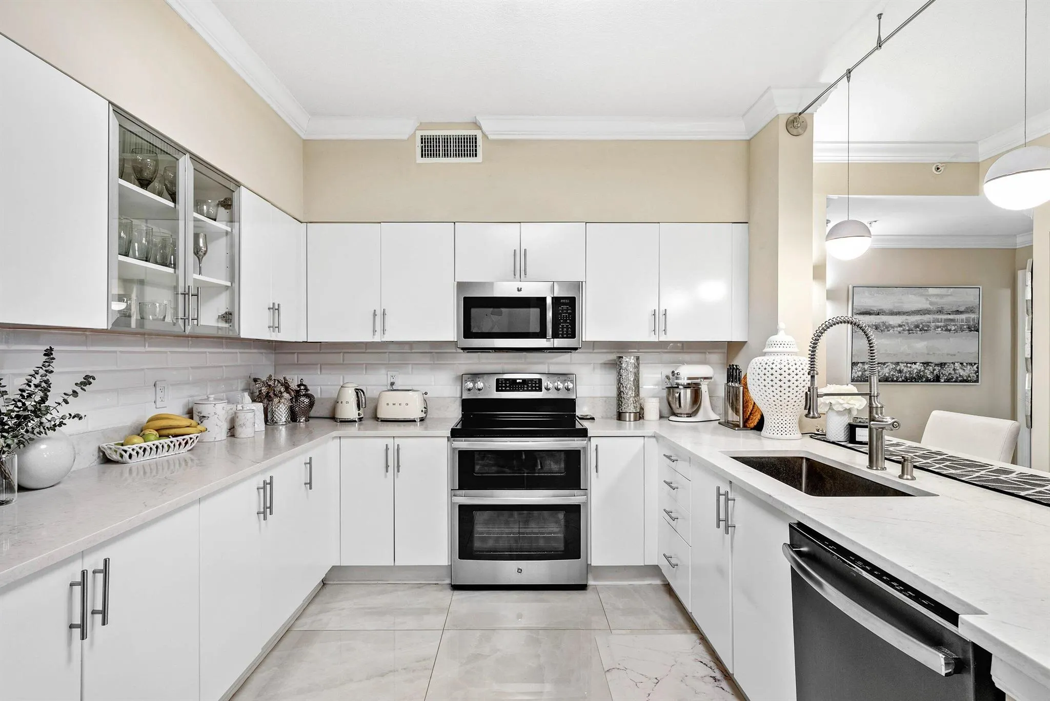 233 S Federal Highway, #509