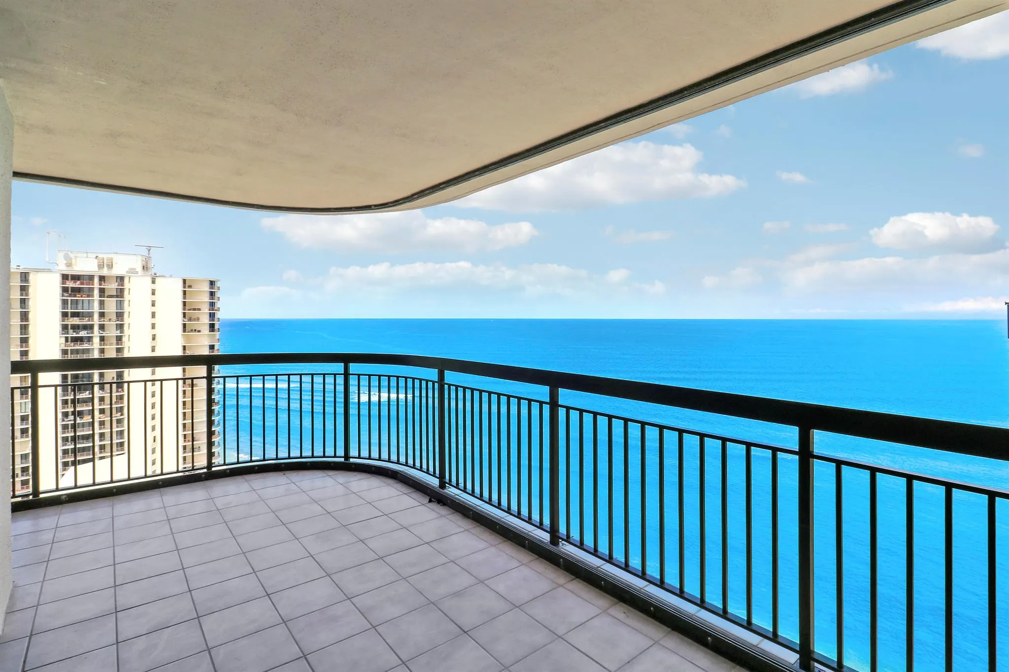 5380 N Ocean Drive, #22j
