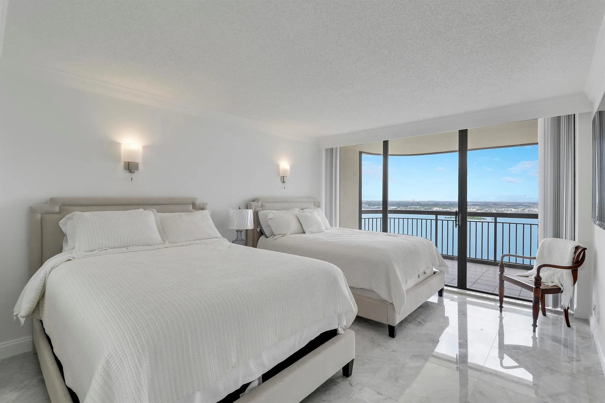 5380 N Ocean Drive, #22j