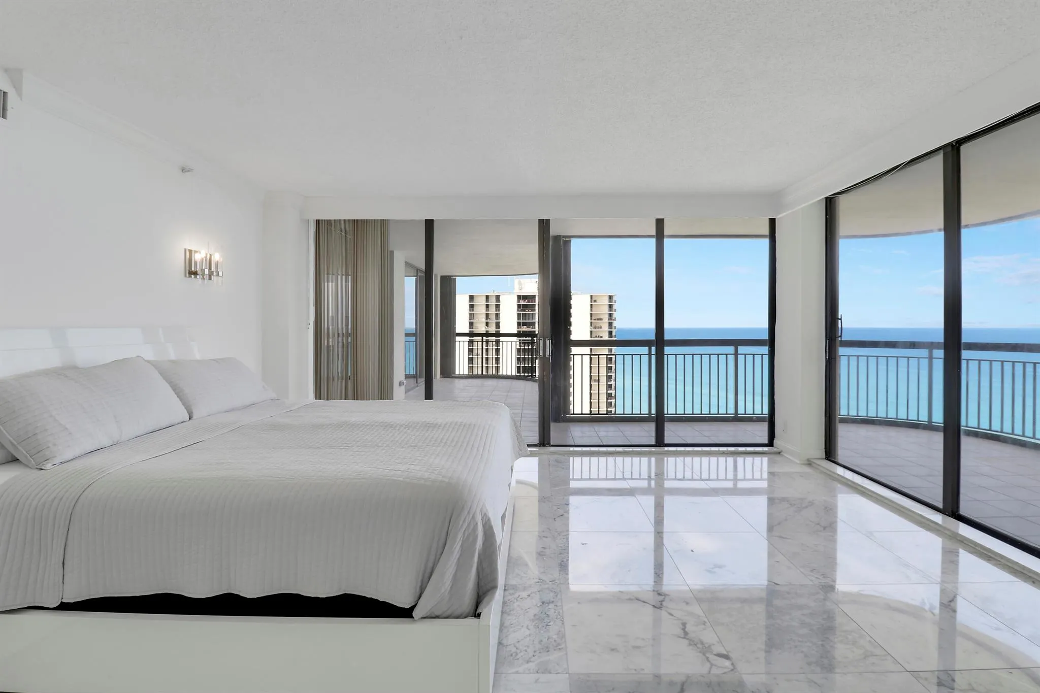 5380 N Ocean Drive, #22j