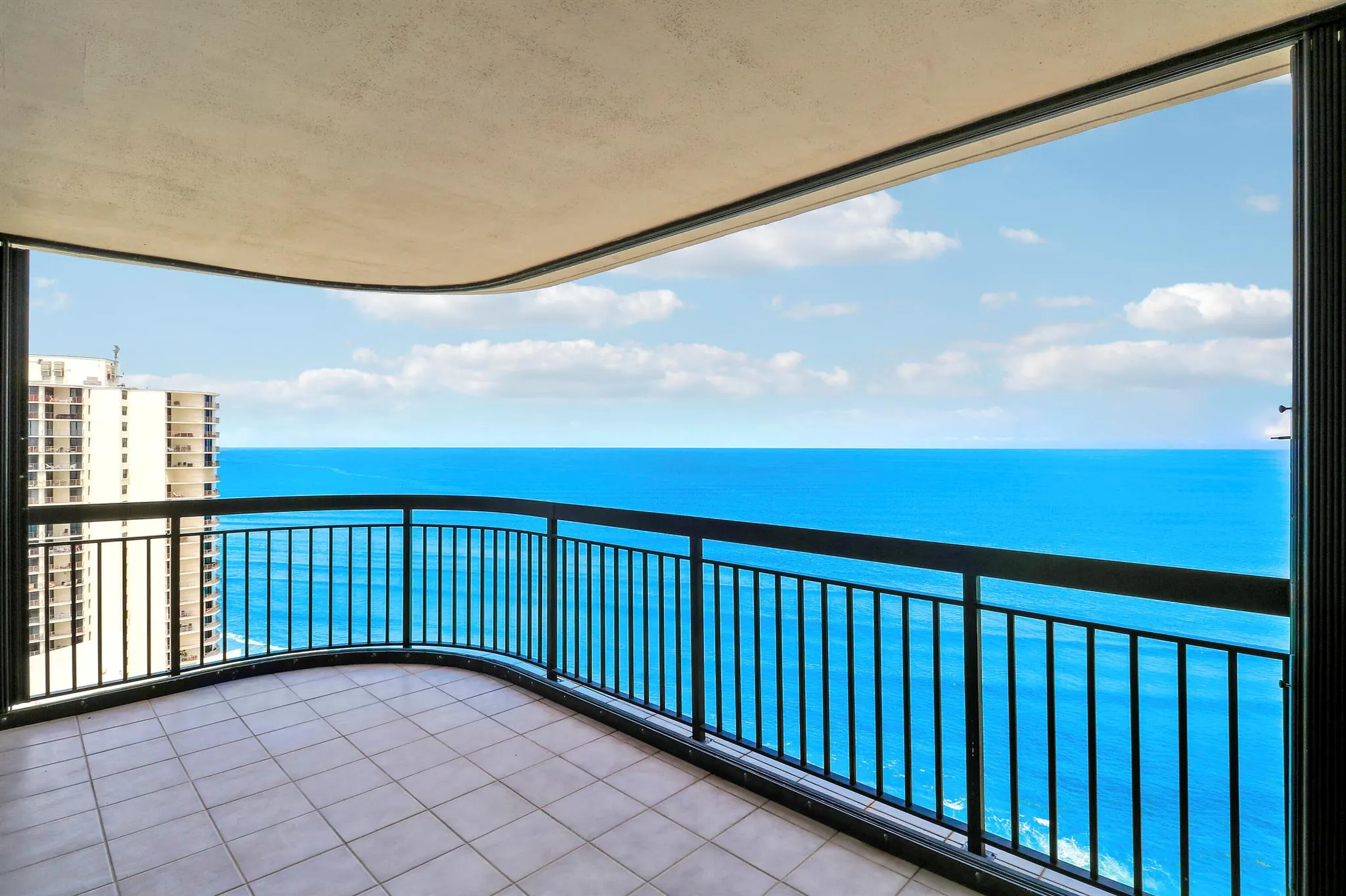 5380 N Ocean Drive, #22j