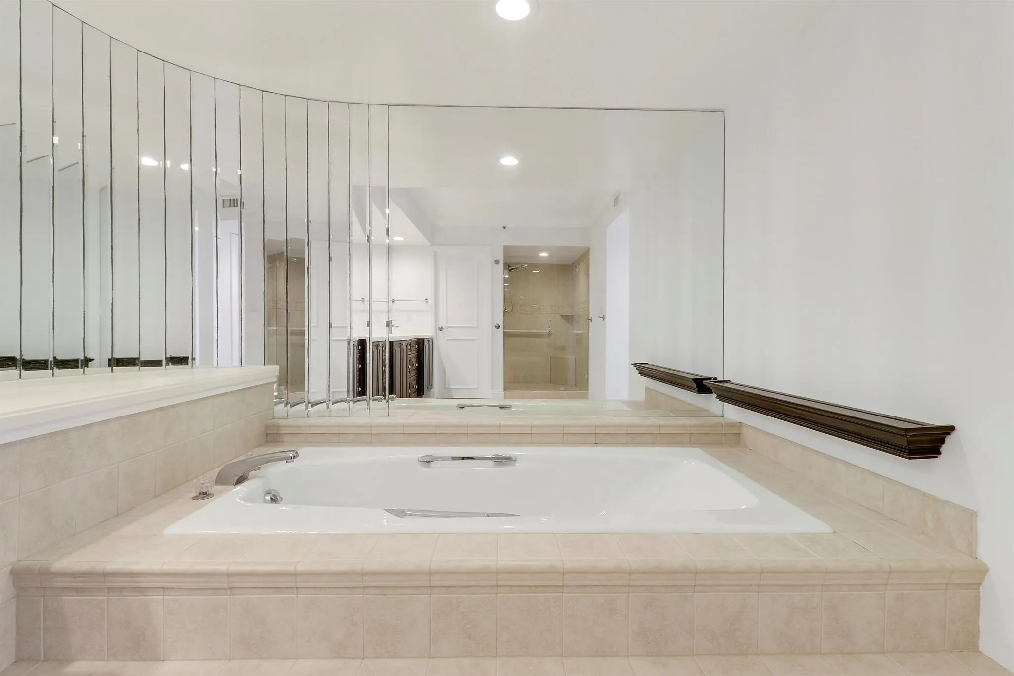 5380 N Ocean Drive, #22j