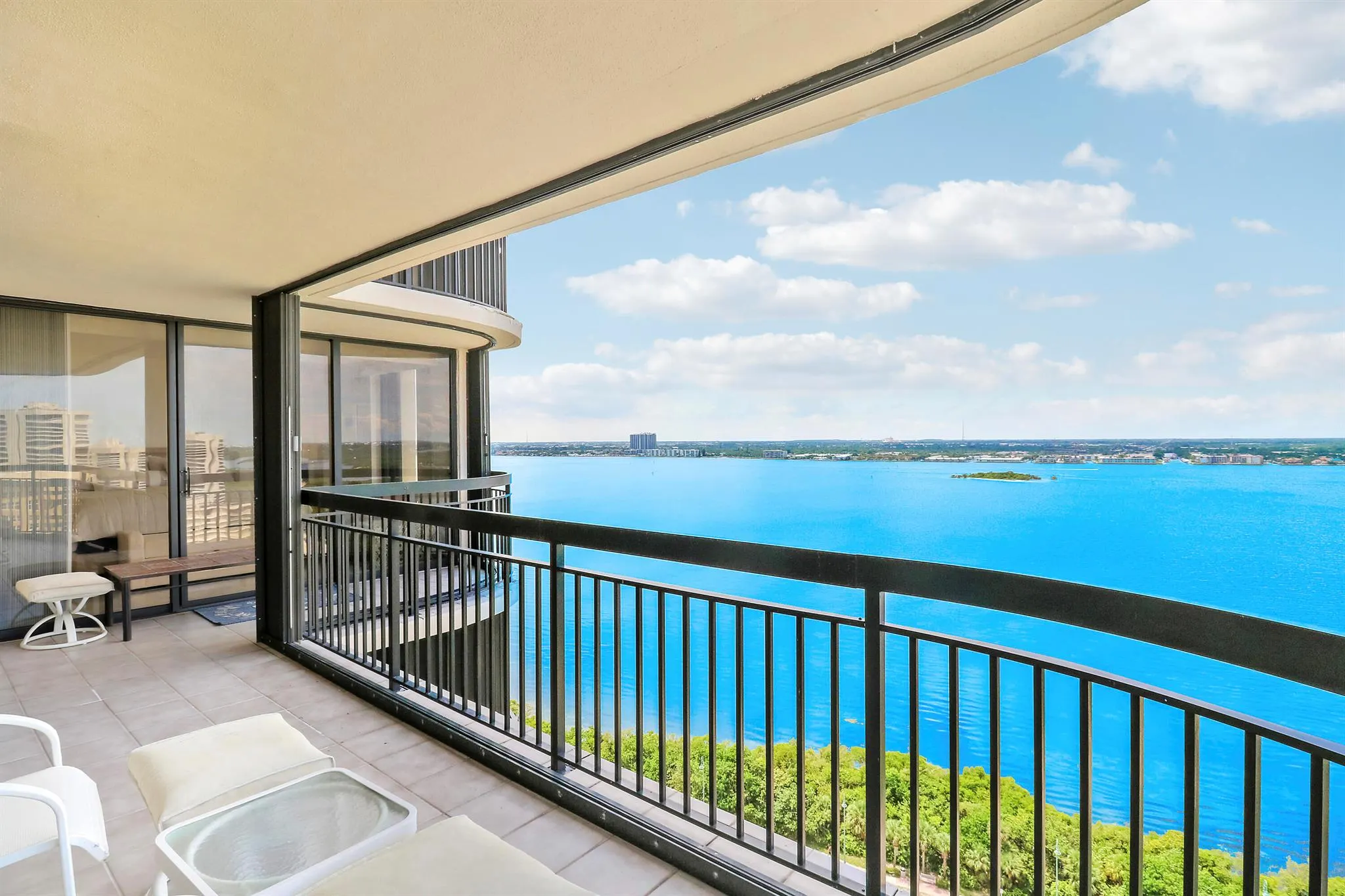 5380 N Ocean Drive, #22j