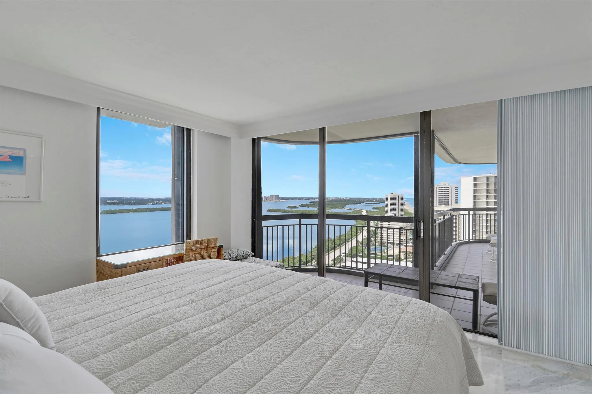 5380 N Ocean Drive, #22j