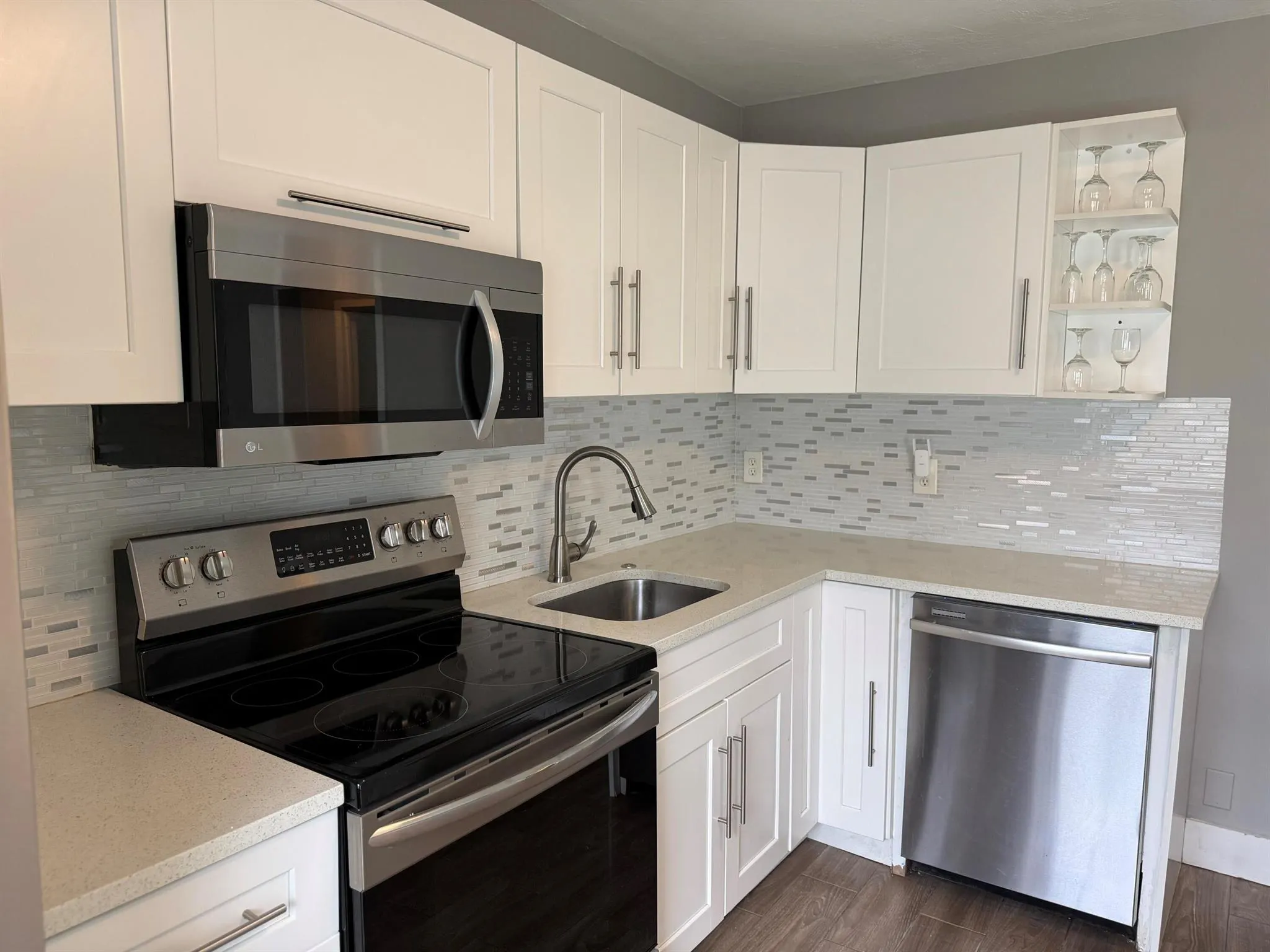 624 Allen Avenue, #A