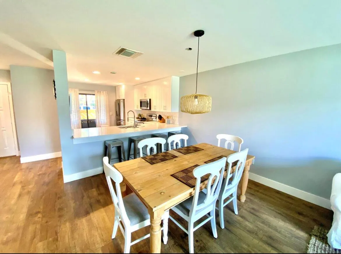 13055 Albright Court, #17