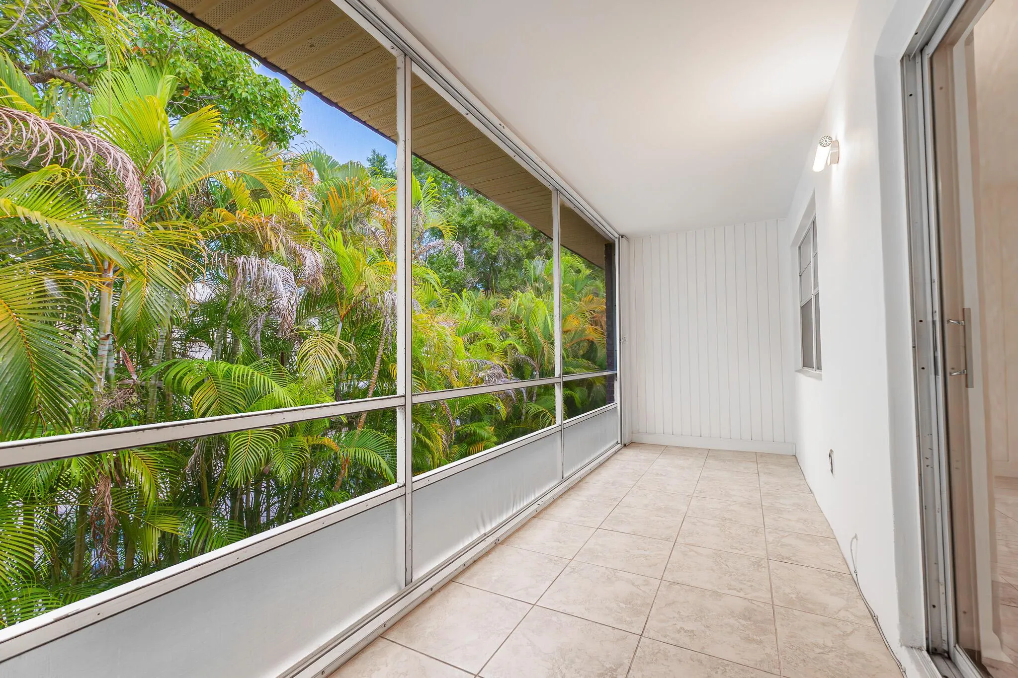 1982 SW Palm City Road, #I