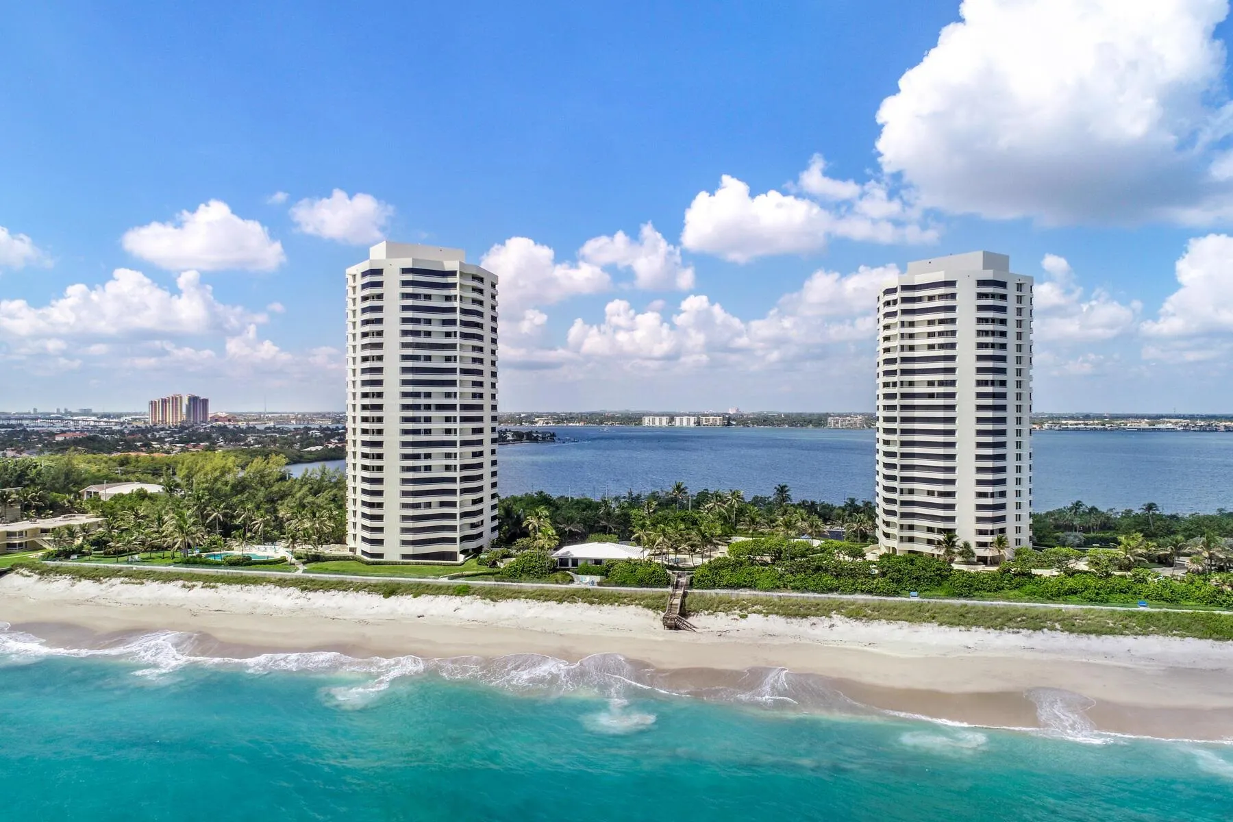 5070 N Ocean Drive, #16d