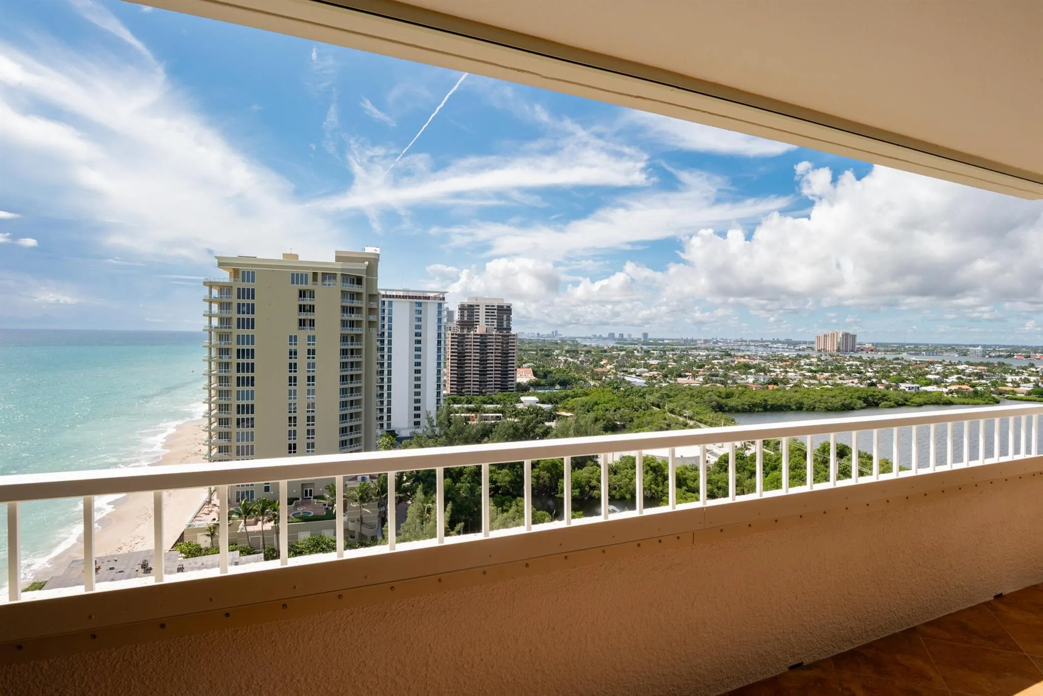 5070 N Ocean Drive, #16d