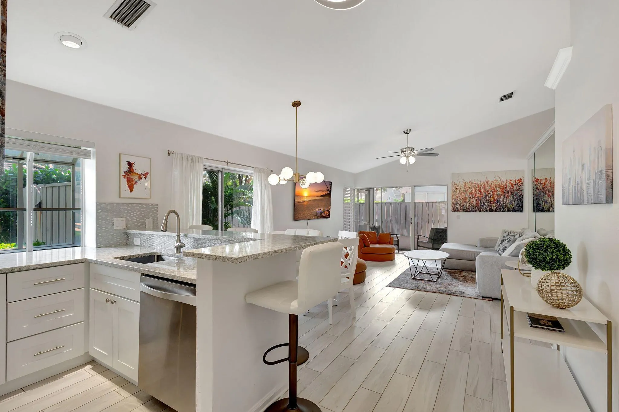 15 Admirals Court