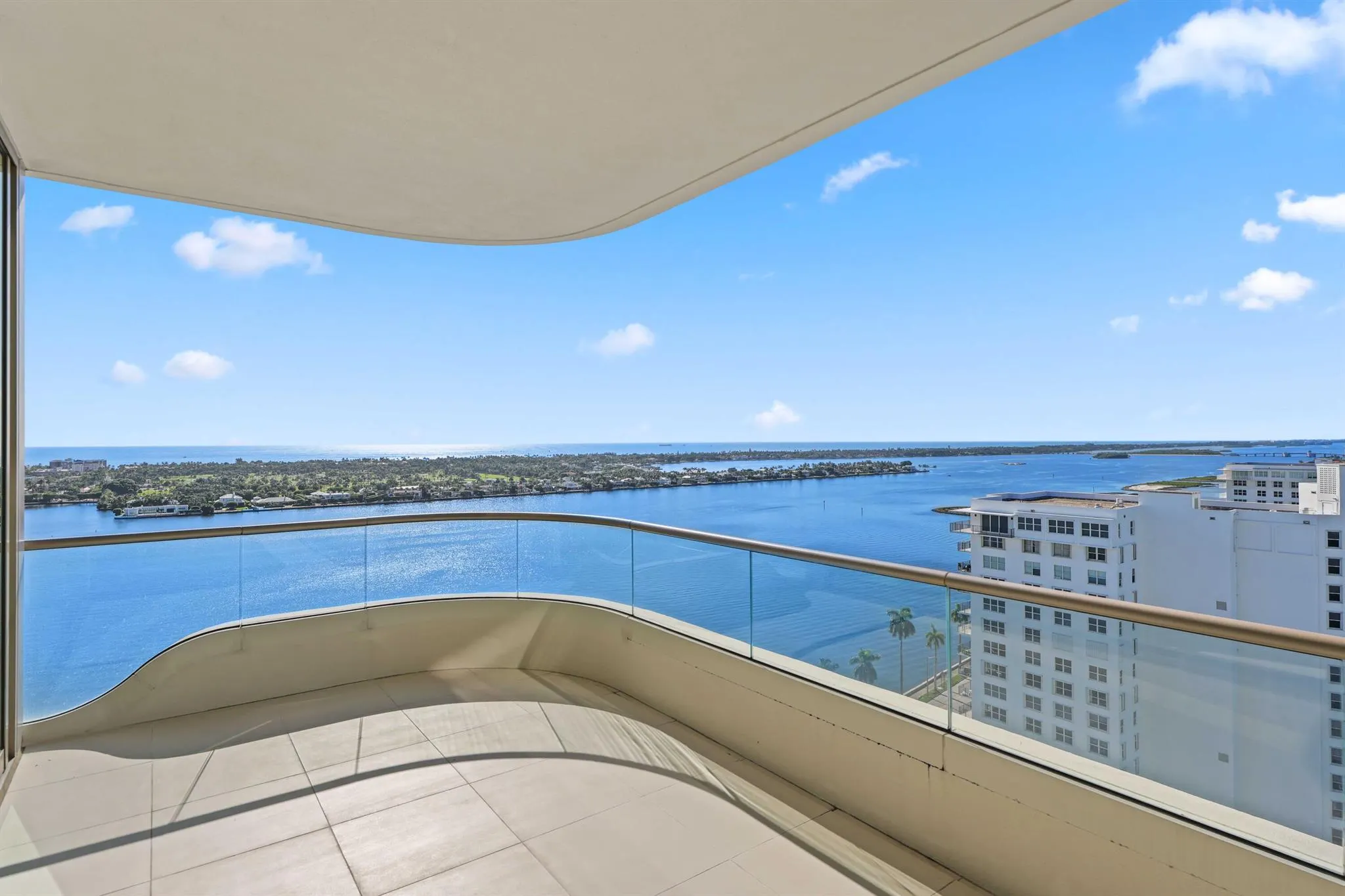 200 Arkona Court, #1803